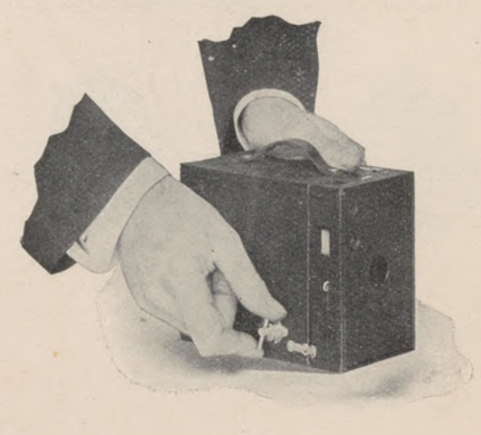 Hand pressing and turning the winding key after the roll holder is replaced.